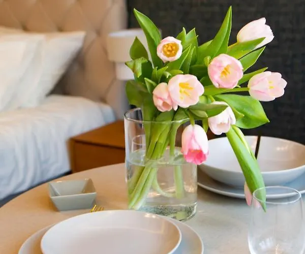 Апартаменты Square 6